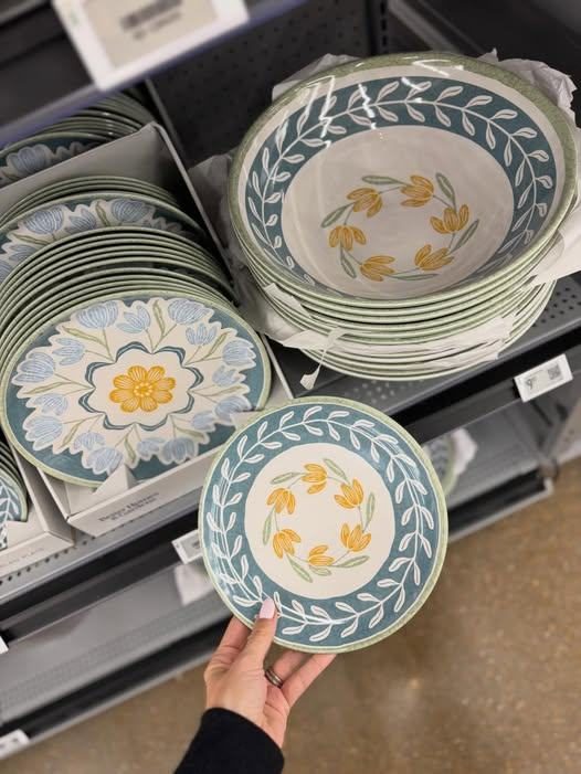 12 Piece Bamboo Melamine Green Floral Dinnerware Set