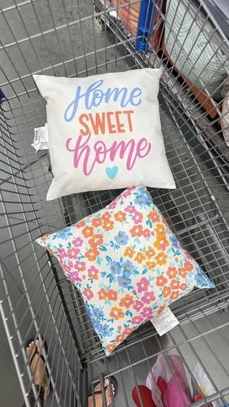 Cute outdoor pillow 16 in x 16 in Home Sweet Outdoor Pillow, Multi-color